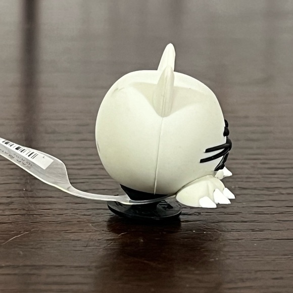 CROCS 3D Jibbitz Grey Cat - Picture 4 of 6